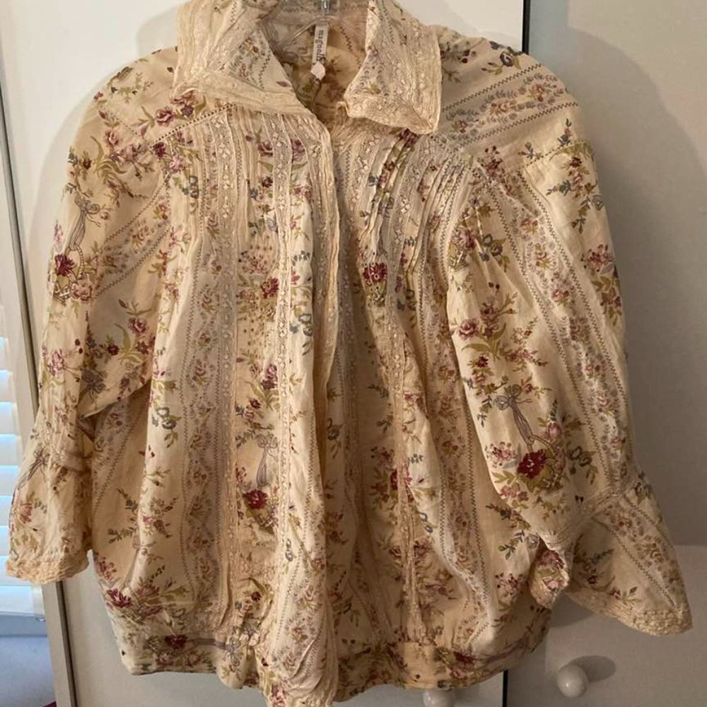 NWT Magnolia Pearl Cotton Eylet & Lace Maelee Blouse in Belarus OOAK